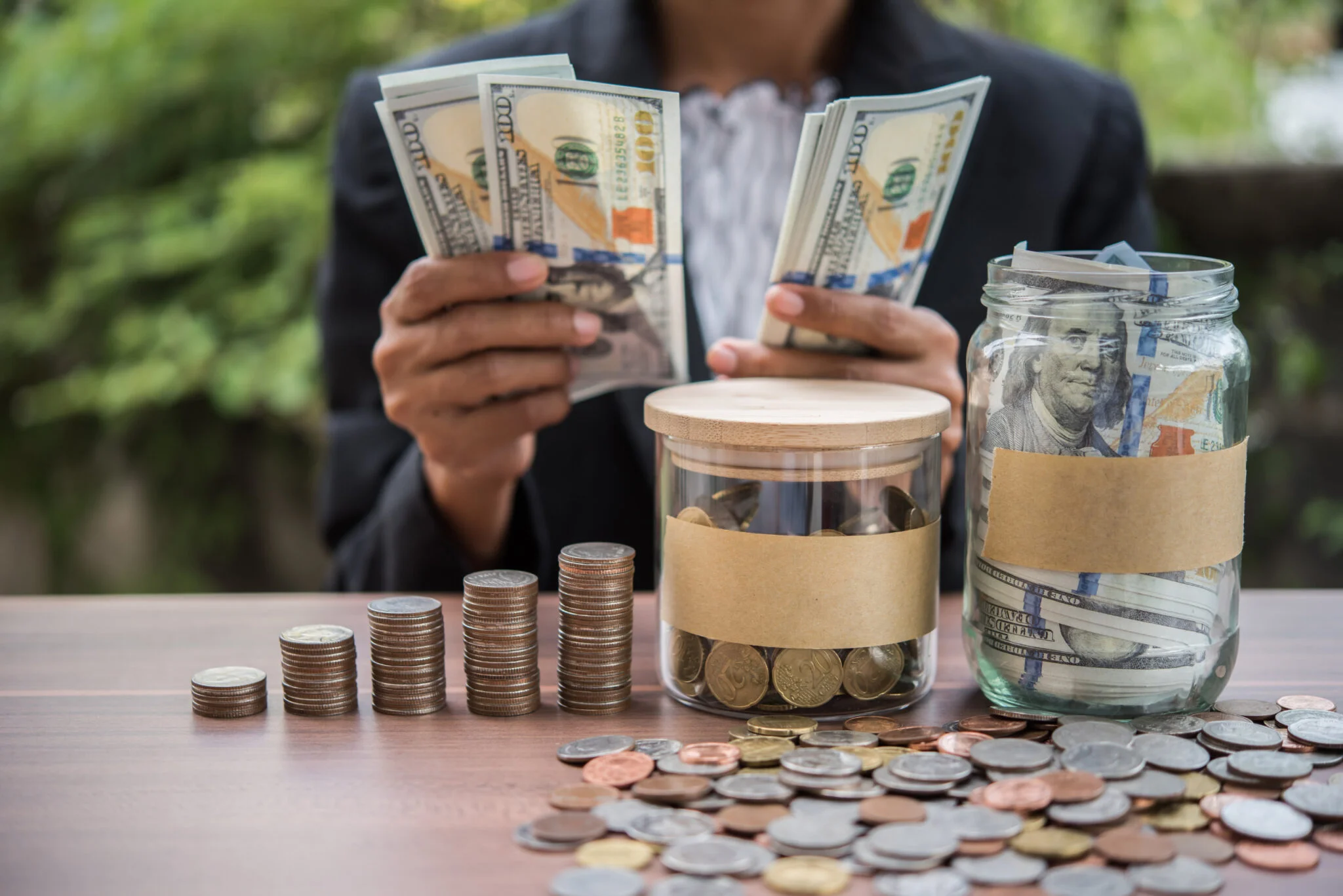 money management 2048x1367